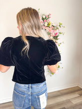Load image into Gallery viewer, Carmin Velvet Tie Top