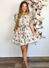 Load image into Gallery viewer, Girly Scalloped Dress