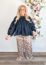 Load image into Gallery viewer, Leopard Lady Pant Suit Pants