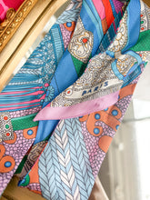 Load image into Gallery viewer, Scarf Necklace