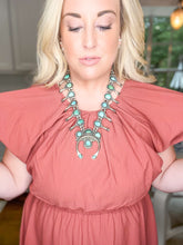 Load image into Gallery viewer, Fallin&#39; For You Maxi Dress