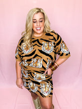 Load image into Gallery viewer, Tiger Print Tiger Head Scatter Short Sleeve Sweater
