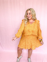 Load image into Gallery viewer, Ditzy Floral Smocked Skort