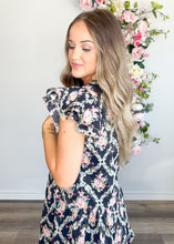 Load image into Gallery viewer, Vintage Floral Dress