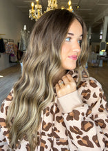 Load image into Gallery viewer, Leopard Sweat Top