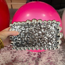 Load image into Gallery viewer, Daphne Clutch