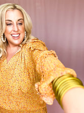 Load image into Gallery viewer, Ditzy Floral Ruffle Sleeve Top