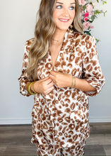 Load image into Gallery viewer, Leopard Lady Pant Suit Blazer