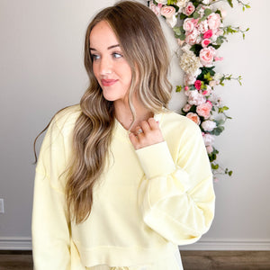 Lemonade Sweat Top