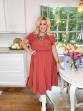 Load image into Gallery viewer, Fallin&#39; For You Maxi Dress