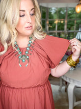 Load image into Gallery viewer, Fallin&#39; For You Maxi Dress