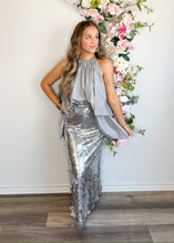 Load image into Gallery viewer, Bow in the Back Top - Sheality