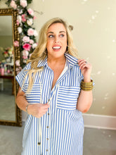 Load image into Gallery viewer, Claire Rainbow Wavy Hoop Earring - Sheality