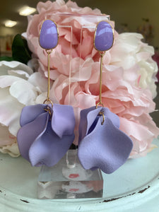 Dress It Up Earrings - Lavender