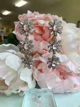 Load image into Gallery viewer, Heather Drop Earrings