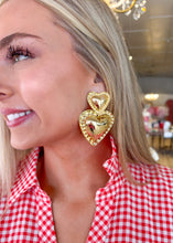 Load image into Gallery viewer, The Holly Hearts Earring - Gold - Sheality