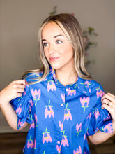 Load image into Gallery viewer, Tulip Tides Top - Sheality