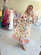 Load image into Gallery viewer, Summer Lovin&#39; Dress