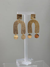Load image into Gallery viewer, Molly Earrings