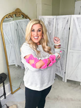 Load image into Gallery viewer, Put A Bow On It Sweatshirt