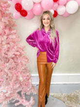 Load image into Gallery viewer, Catching Your Attention Leather Pants