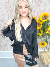 Load image into Gallery viewer, She Is The Moment Top