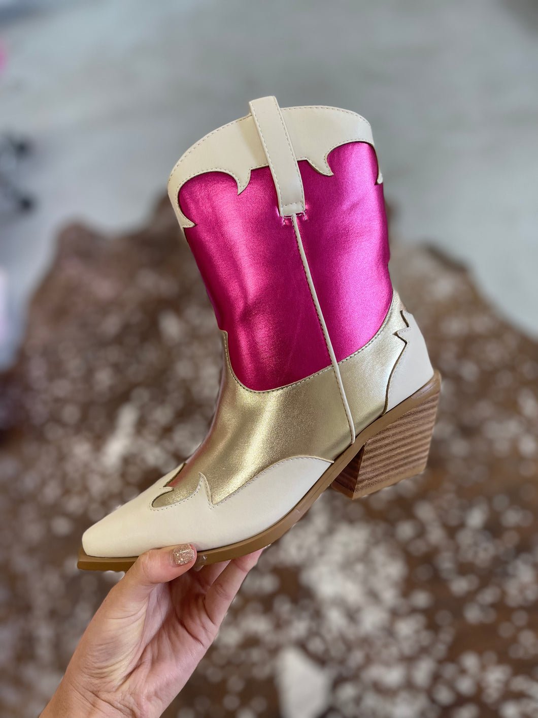 Urie Pink Ivory Gold Short Boot